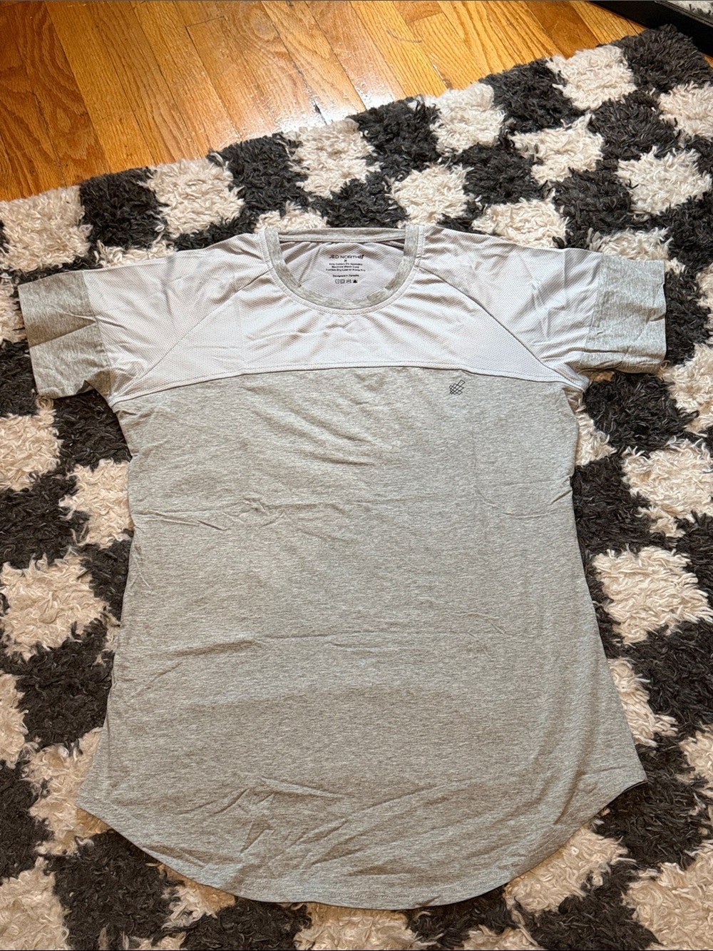 Jed North Men's Gray Colorblock Mesh Short Sleeve Workout T-Shirt Size Medium